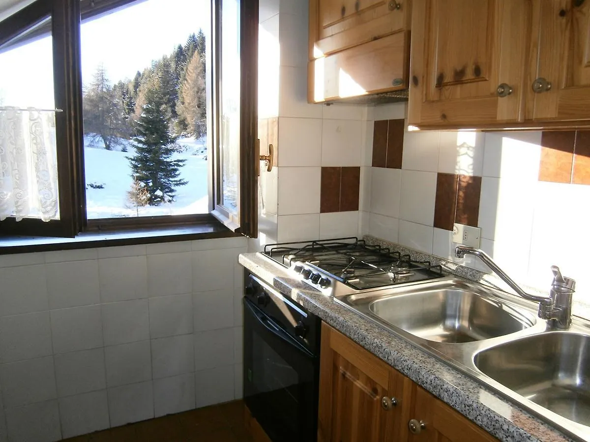 Residence Stefania Teglio Aparthotel