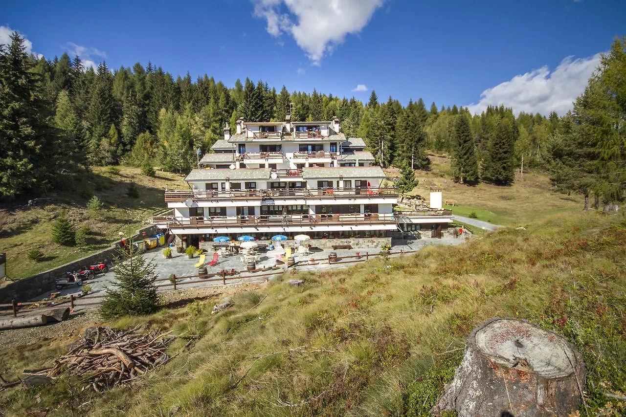 ** Aparthotel Residence Stefania Teglio Italia