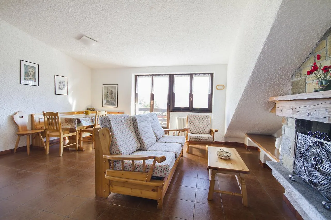 Residence Stefania Teglio 2*,  Italia
