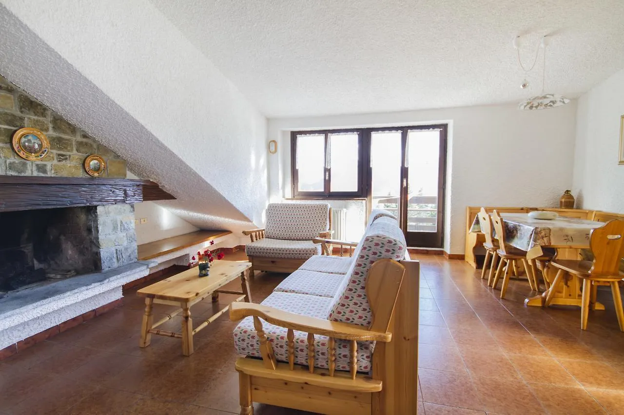 Residence Stefania Teglio Aparthotel