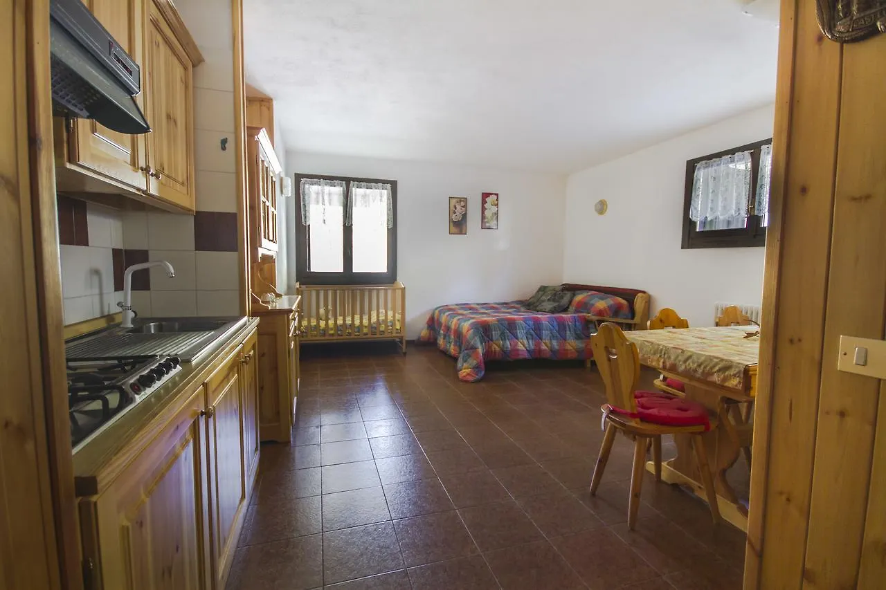 ** Lejlighedshotel Residence Stefania Teglio Italien