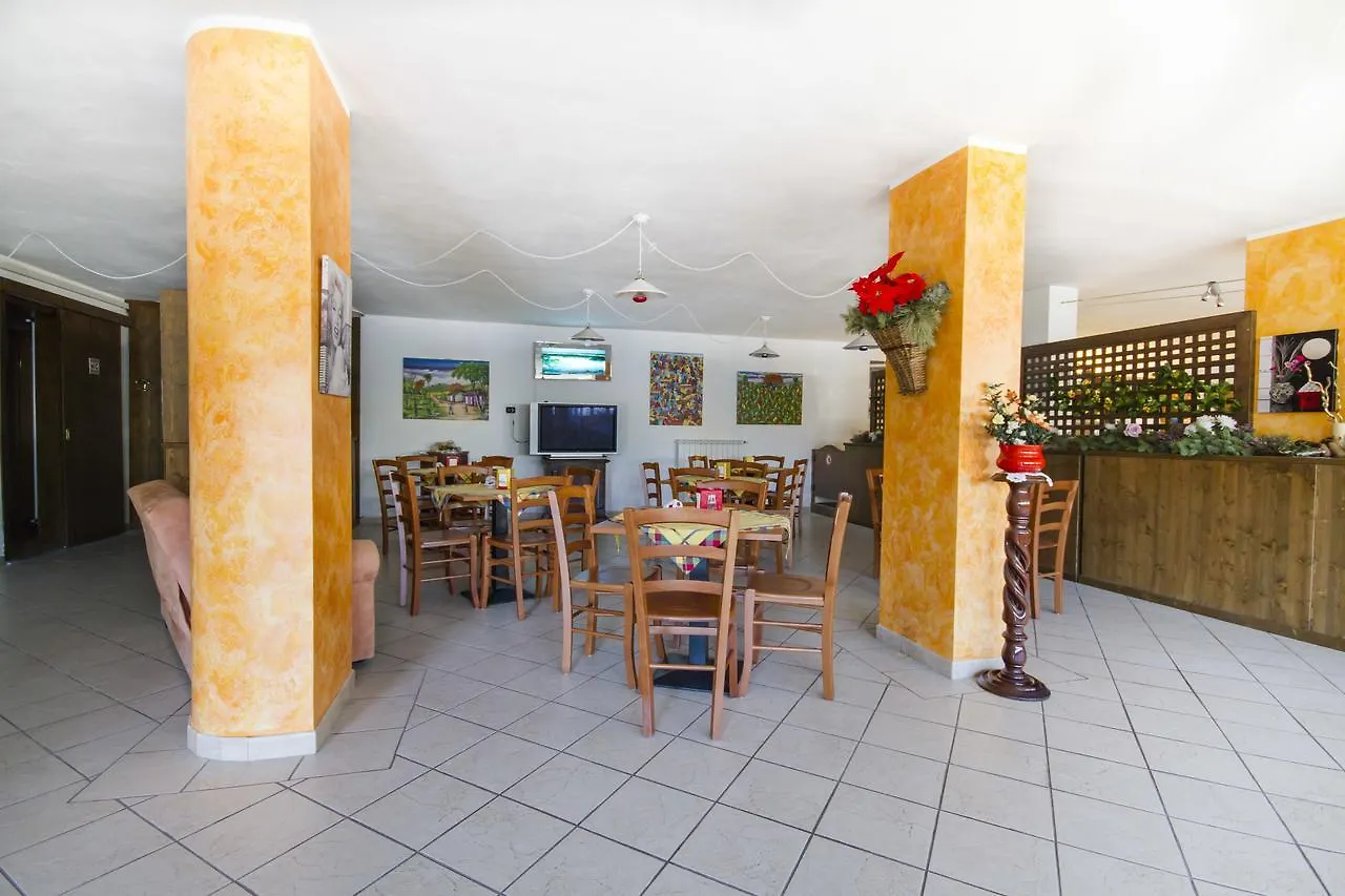 Apartmanhotel Residence Stefania Teglio